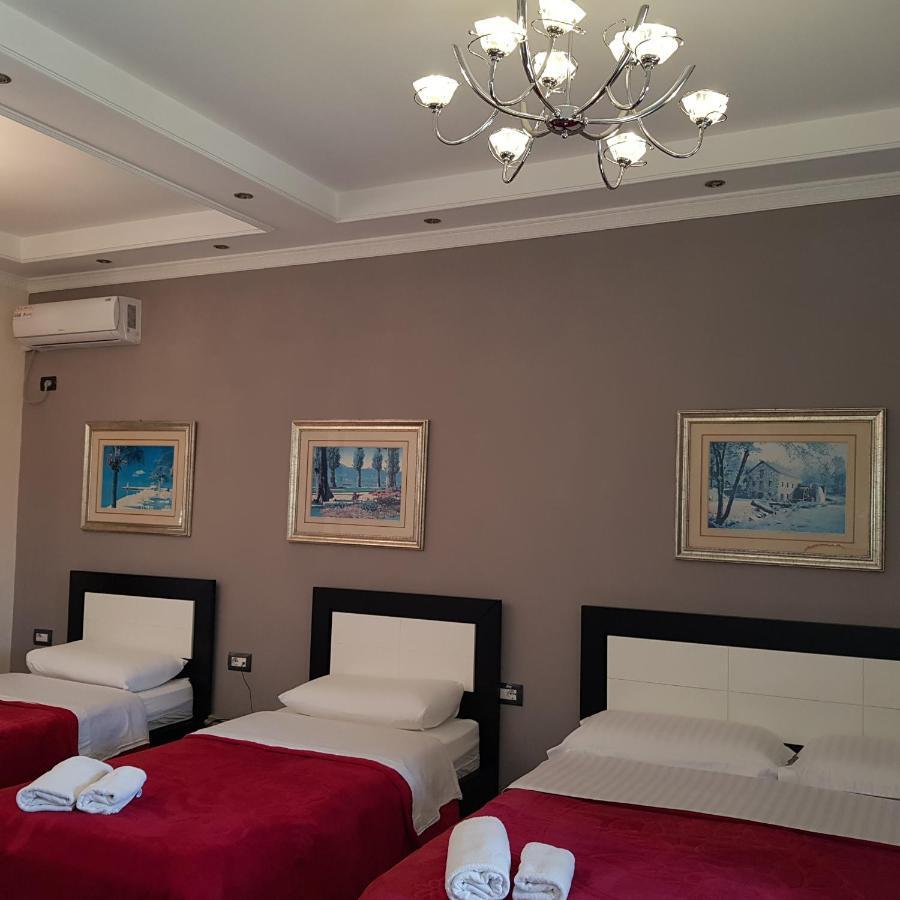Hotel Erandi Rinas Exterior photo